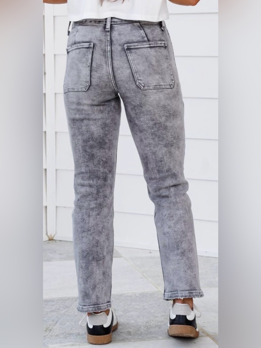 VERVET gray wash, straight leg, cargo, crop jean - Size 11/30 - NEW - NWT - Picture 3 of 4